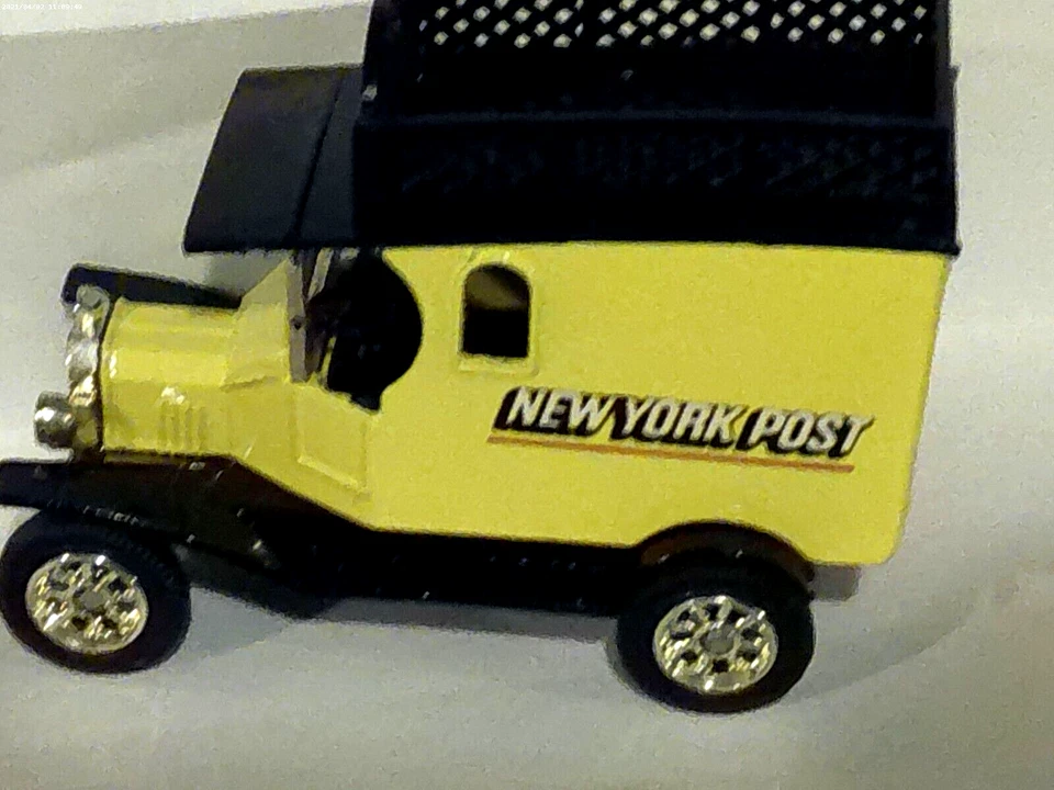 Furgoneta de entrega New York Post Oxford de metal fundido a presión modelo vintage réplica Foto 2 de 4