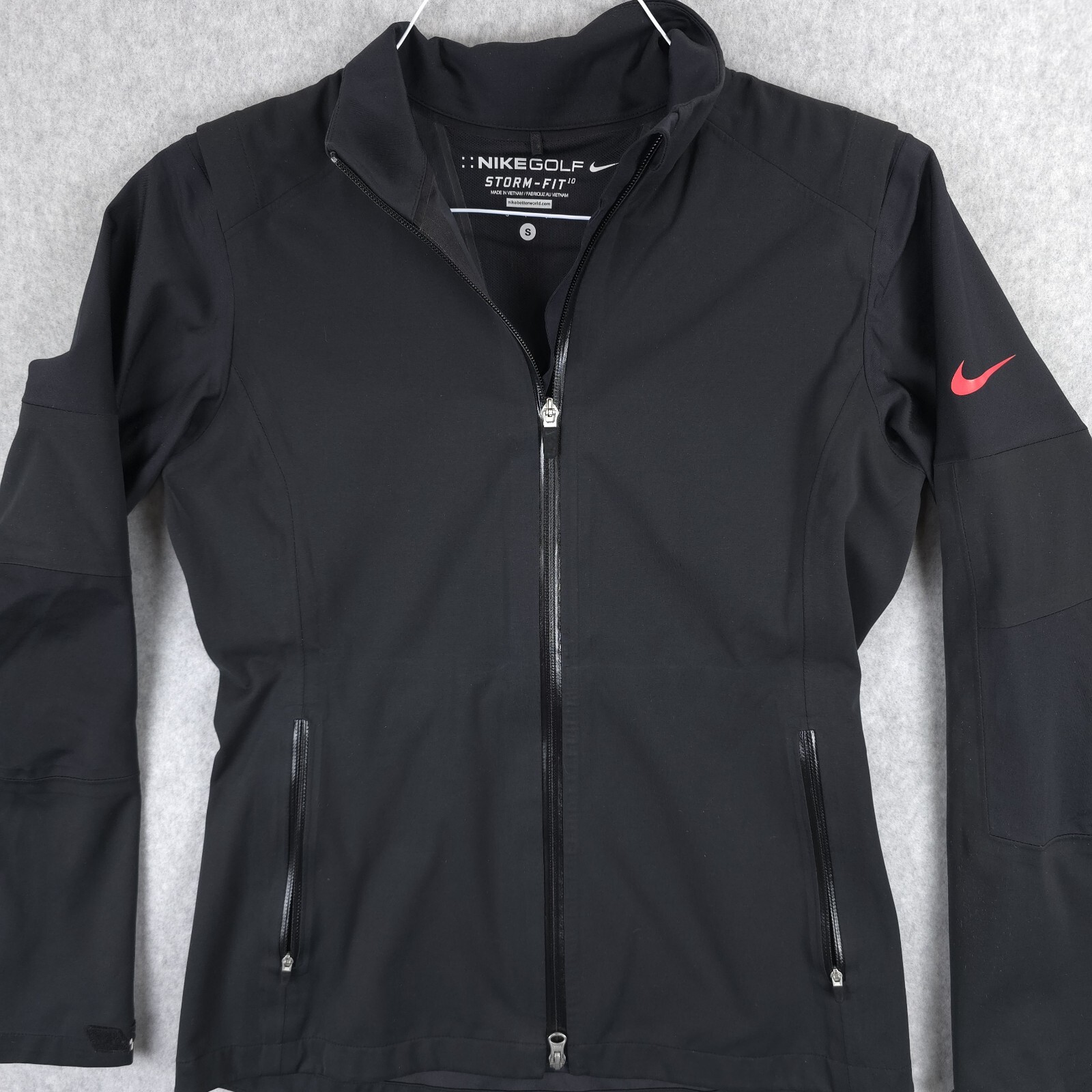 SACAI X NIKE Nike Storm Fit 10 Giacca Attiva Ventilata Impermeabile Nera Full Zip Donna Small