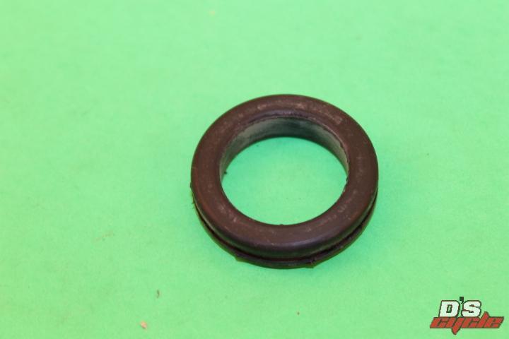 NOS KAWASAKI 1979-1980 KZ1000 WIRING HARNES GROMMET PART# 92071