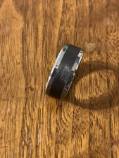 Men’s 9.0mm Beveled Edge Comfort Fit Engraveable Wedding Band In Tungsten