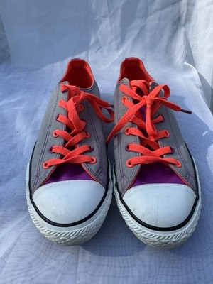 Converse All Star Juniors/Womens Size 5. Grey, Purple, And Vibrant Red.