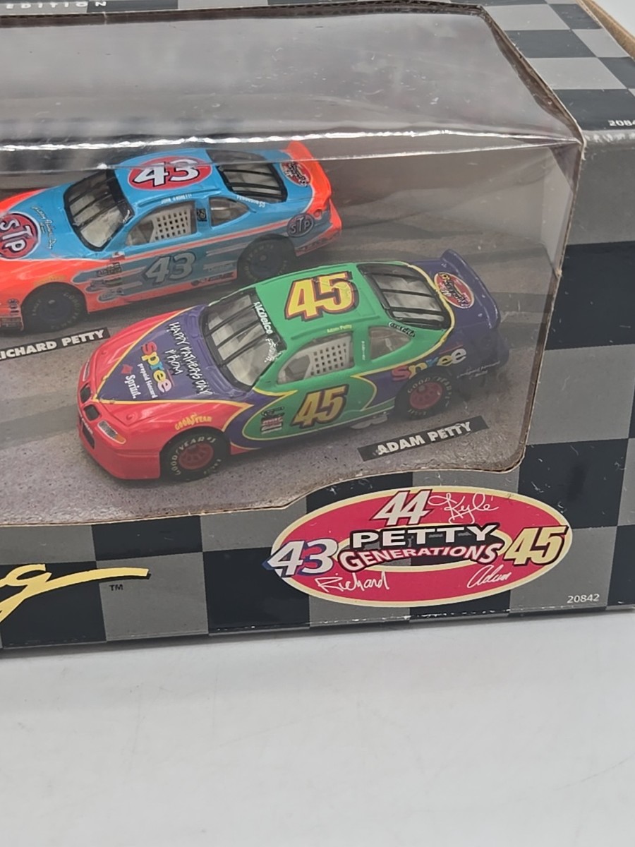 Hot Wheels Target NASCAR 3 Car Pro Racing Set Petty Generations