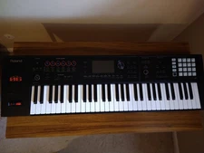 Roland FA-06 61 Key Music Workstation. Includes adapter, manual. Ableton Live Lt