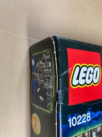 LEGO Monster Fighters: Haunted House (10228) Minor Box Damage See Photos