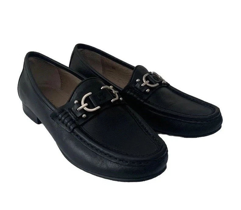 Donald Pliner Leather Loafers Women Size 6.5 Black Academia Preppy Office