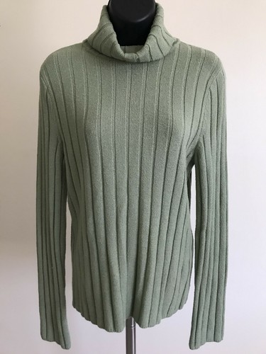 Ribbed Turtleneck Sweater Size 