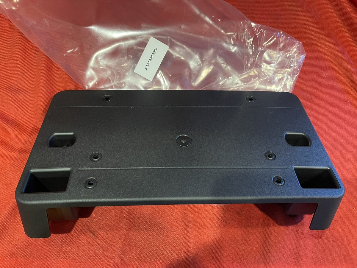 GENUINE MERCEDES BENZ 2022-23 S500 FRONT BUMPER LICENSE PLATE