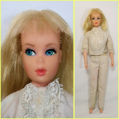 VINTAGE RARE European Equestrienne #9900 W BUSY HANDS  1977 MOD DOLL
