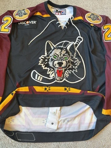 Game Worn Nathan Oystrick CHICAGO WOLVES AHL Reebok HOCKEY JERSEY 56 Enforcer