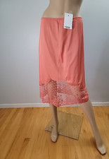 Vintage FormFit Rogers Pillowtab Coral Half Slip Lace Detail Size Small
