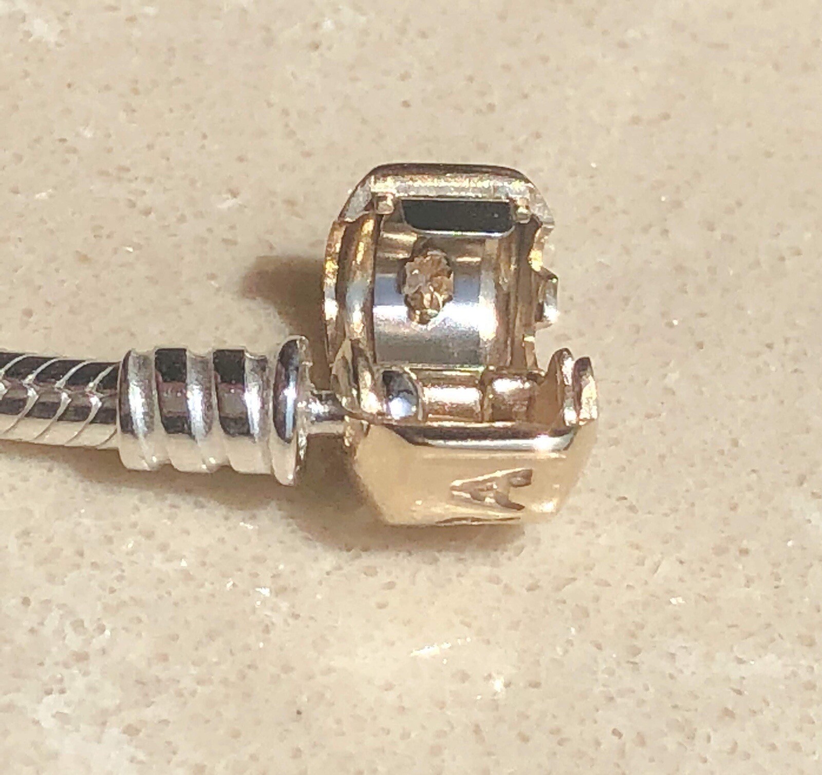 Authentic Pandora 14k Gold Barrel Clasp Silver Moment… Gem