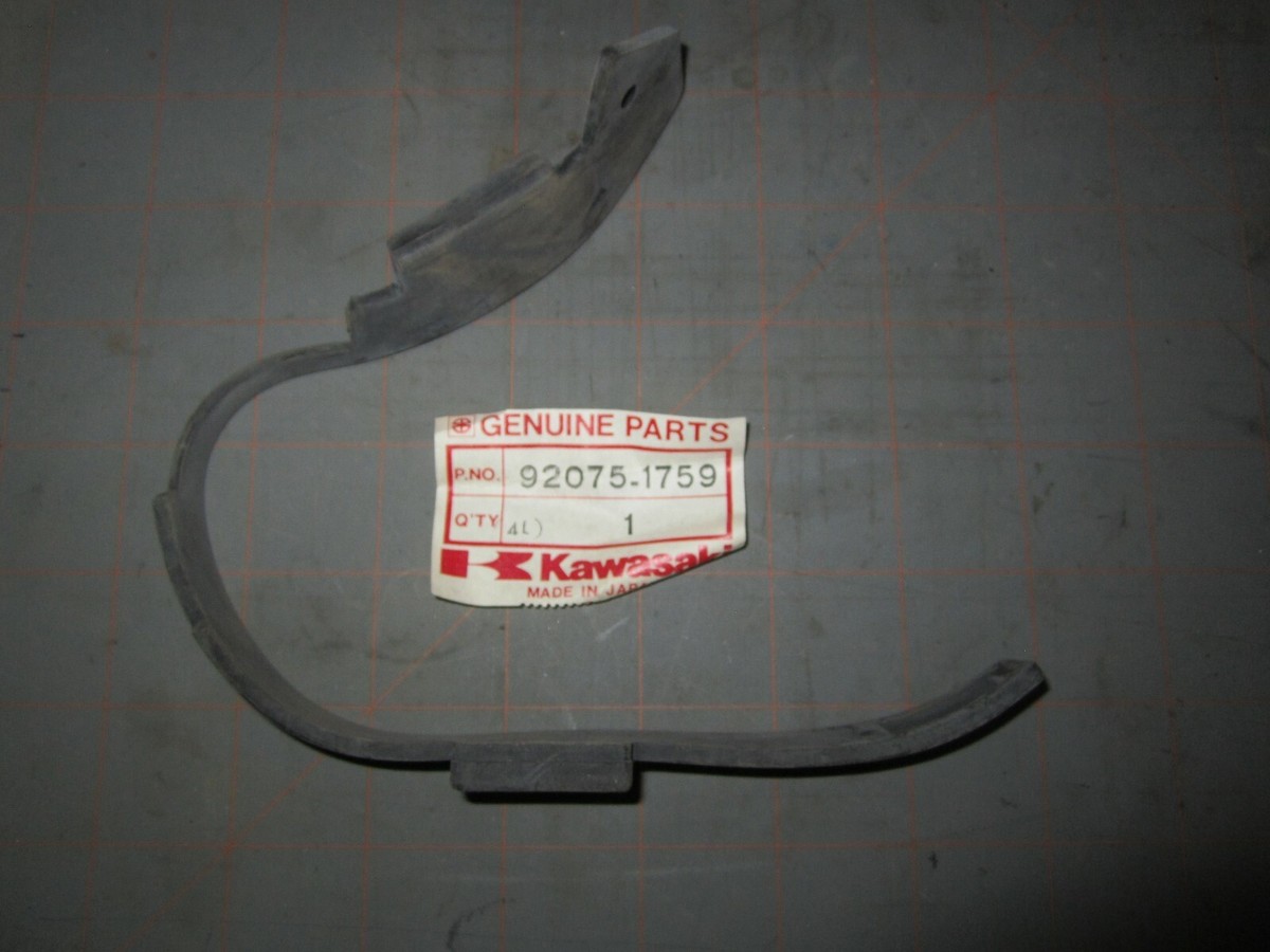 KAWASAKI NINJA ZX600 85 86 87 FRONT FAIRING RUBBER DAMPER PAD