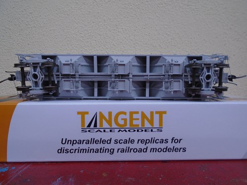 Tangent Scale Models Southern Pacific PS-2 3215 Covered Hopper 35015 HO - Picture 6 of 6