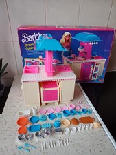 Mattel Barbie Dream Kitchen 1984
