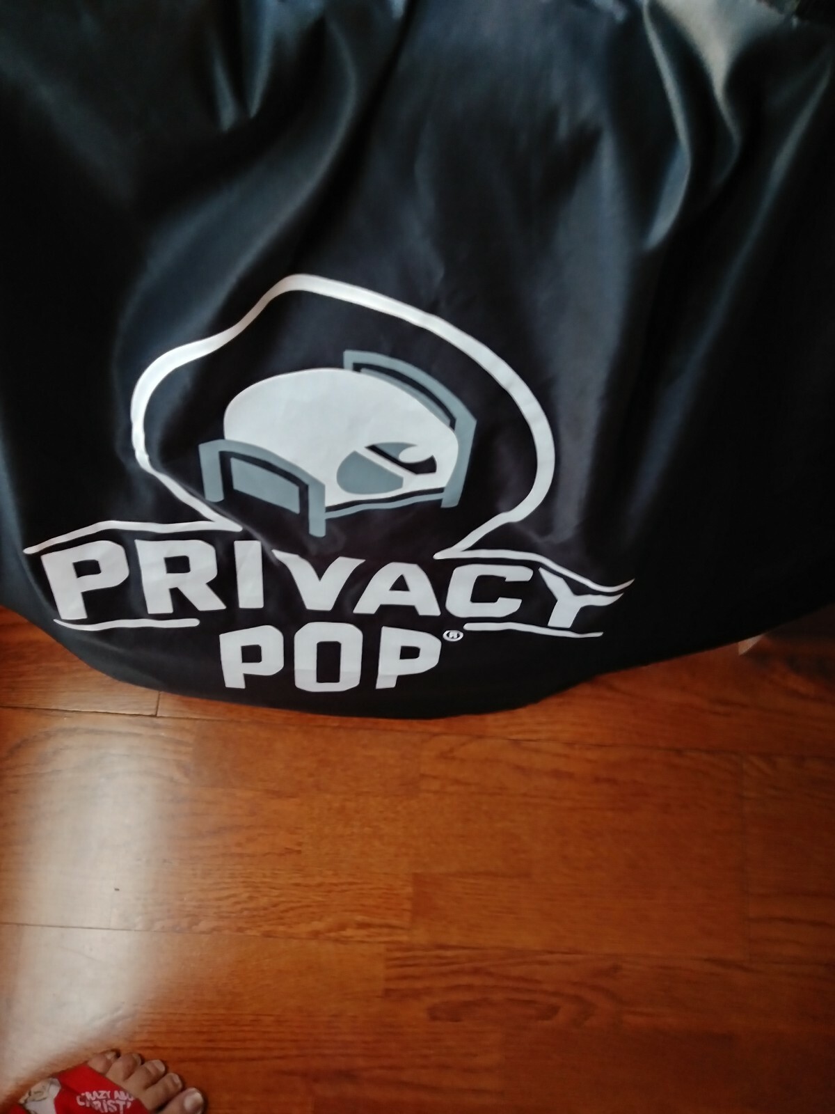 king size privacy pop