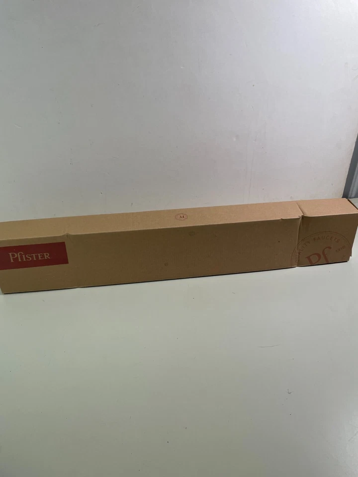 Toallero Pfister BTB-DA2C Deckard 24" - Acabado cromado pulido Foto 4 de 4