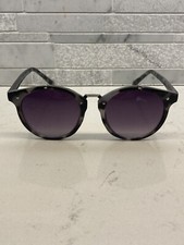 Fossil Women s Sunglasses 53852 LENSES CHIP / SCRATCH FRAME ONLY GREAT GLASSES