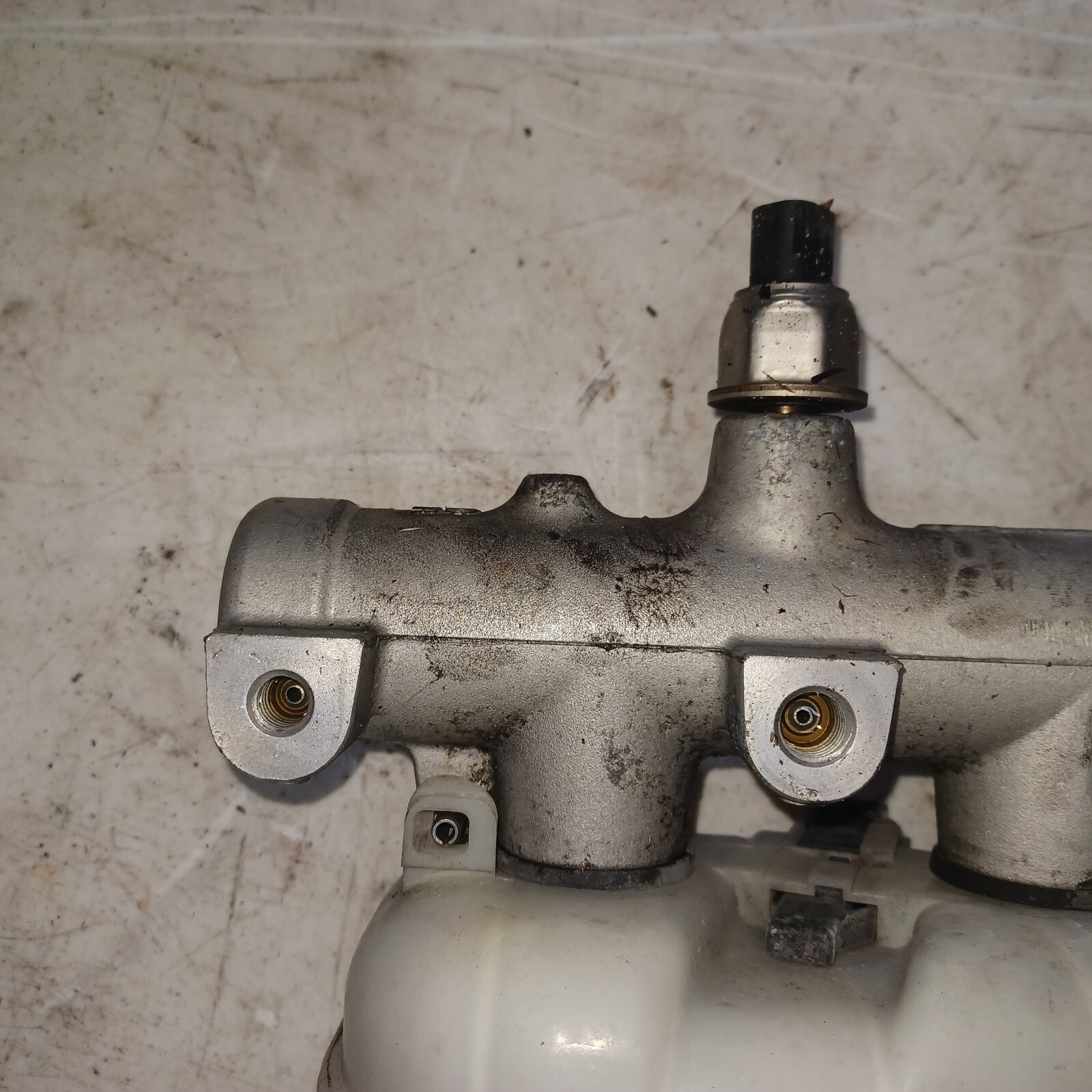 0714 Ford Econoline E450 V10 Brake Booster Hydro Boost & Master