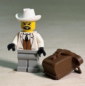 Lego Adventurers Jungle Spider&rsquo;s Secret 5936 MINIFIGS ONLY! 1999, Retired