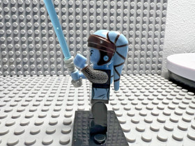 Custom Star Wars Minifigure - Aayla Secura with saber-Jedi Clone Wars - NOT LEGO