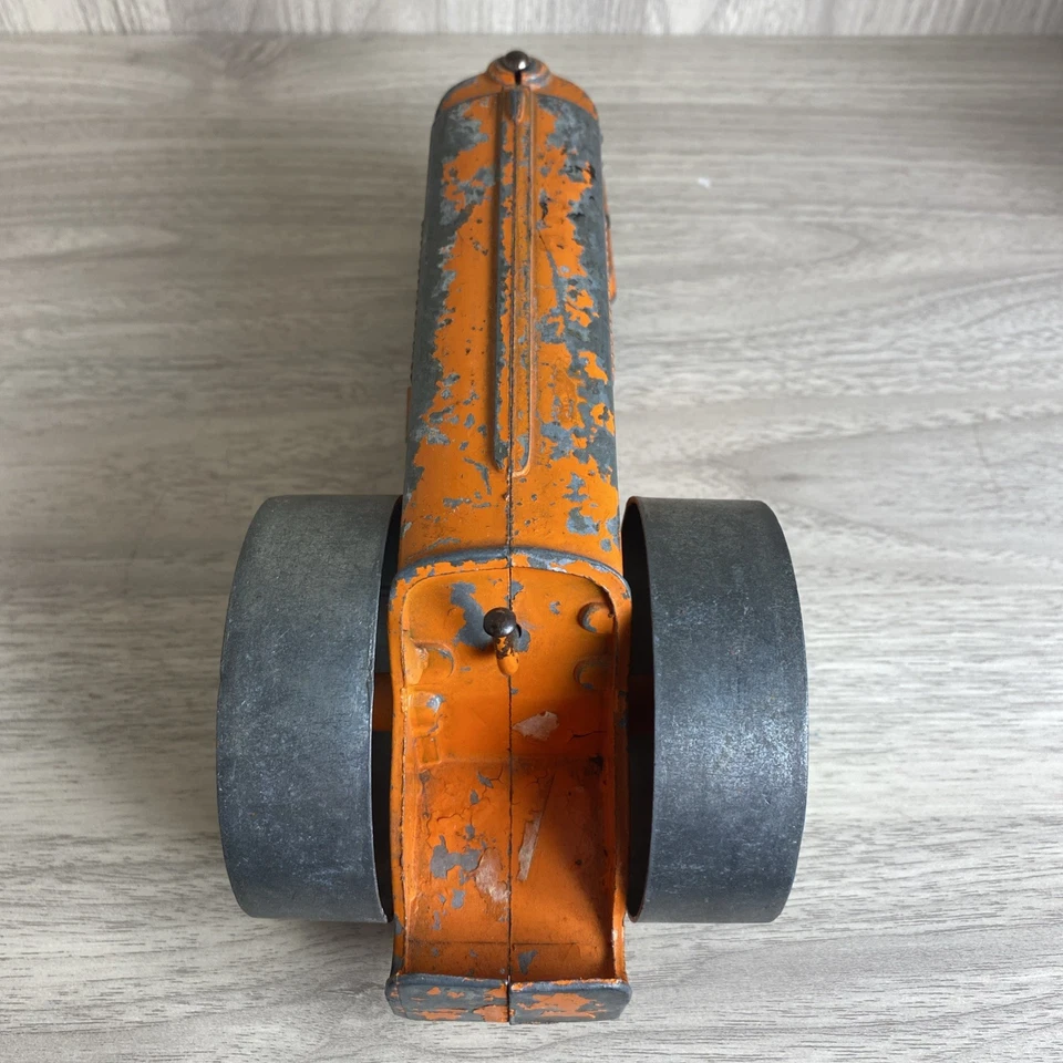 HUBLEY TOYS 480 Diesel Naranja Tractor Juguete Diecast con Dirección de Metal Foto 4 de 4