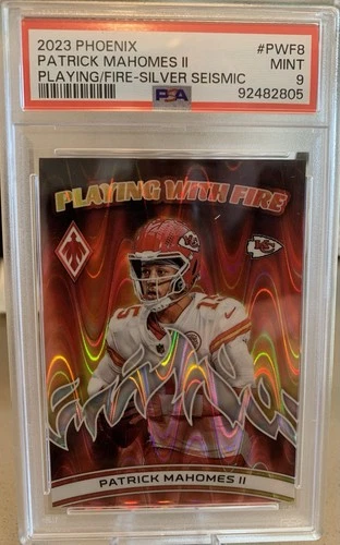 2023 Panini Phoenix - Playing with Fire Patrick Mahomes II #PWF-8 Silver Seismic