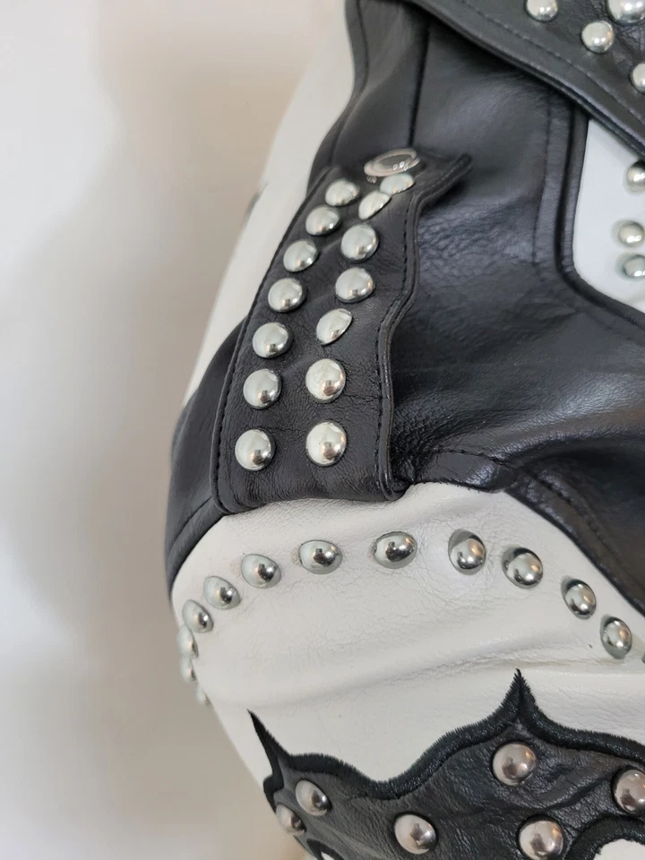 Chaqueta de motociclista Zara negra blanca para hombre talla L con tachuelas Foto 4 de 4