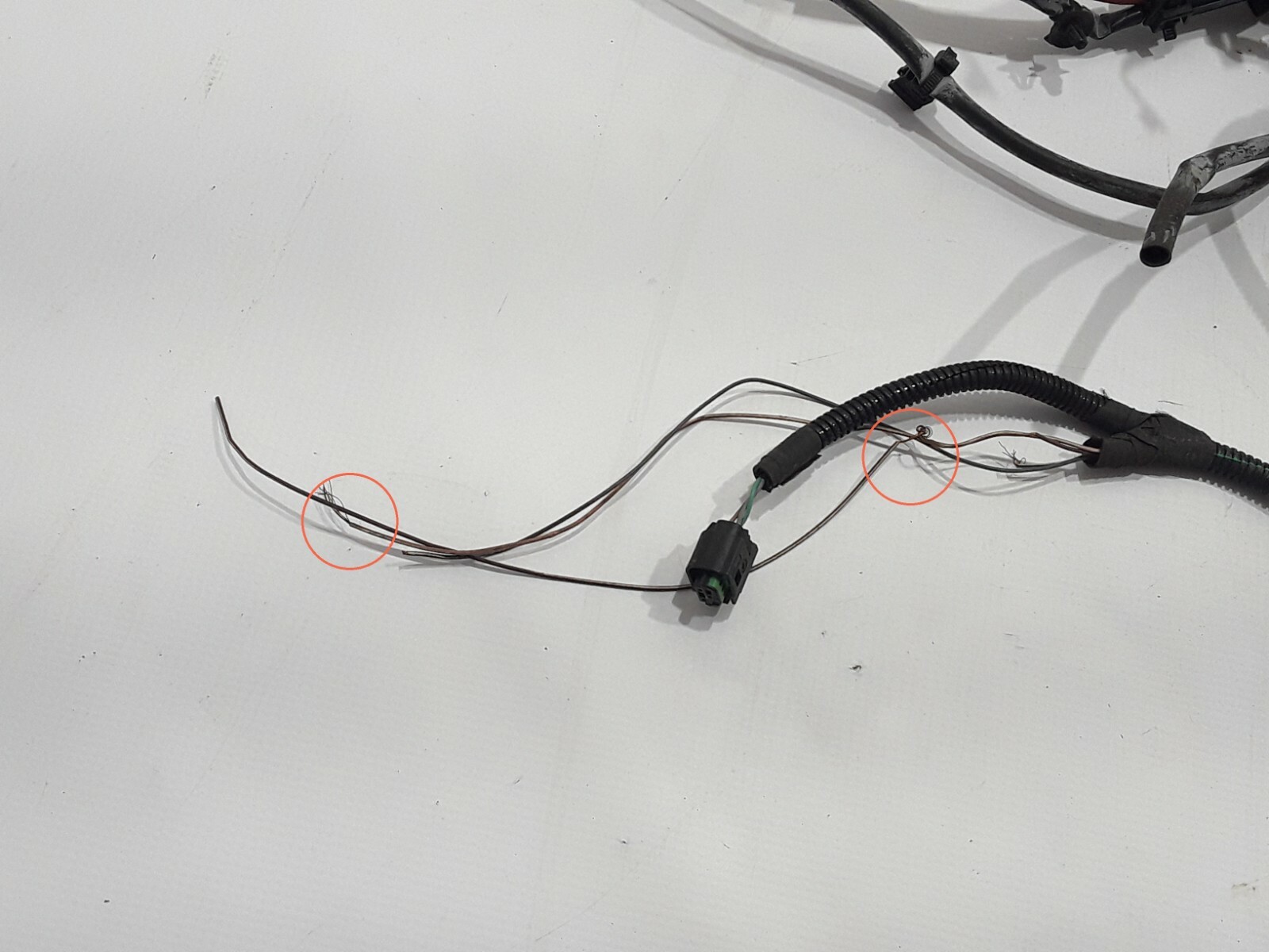 2015 RENAULT TRAFIC 1.6dCi ENGINE WIRING LOOM 240113475R eBay