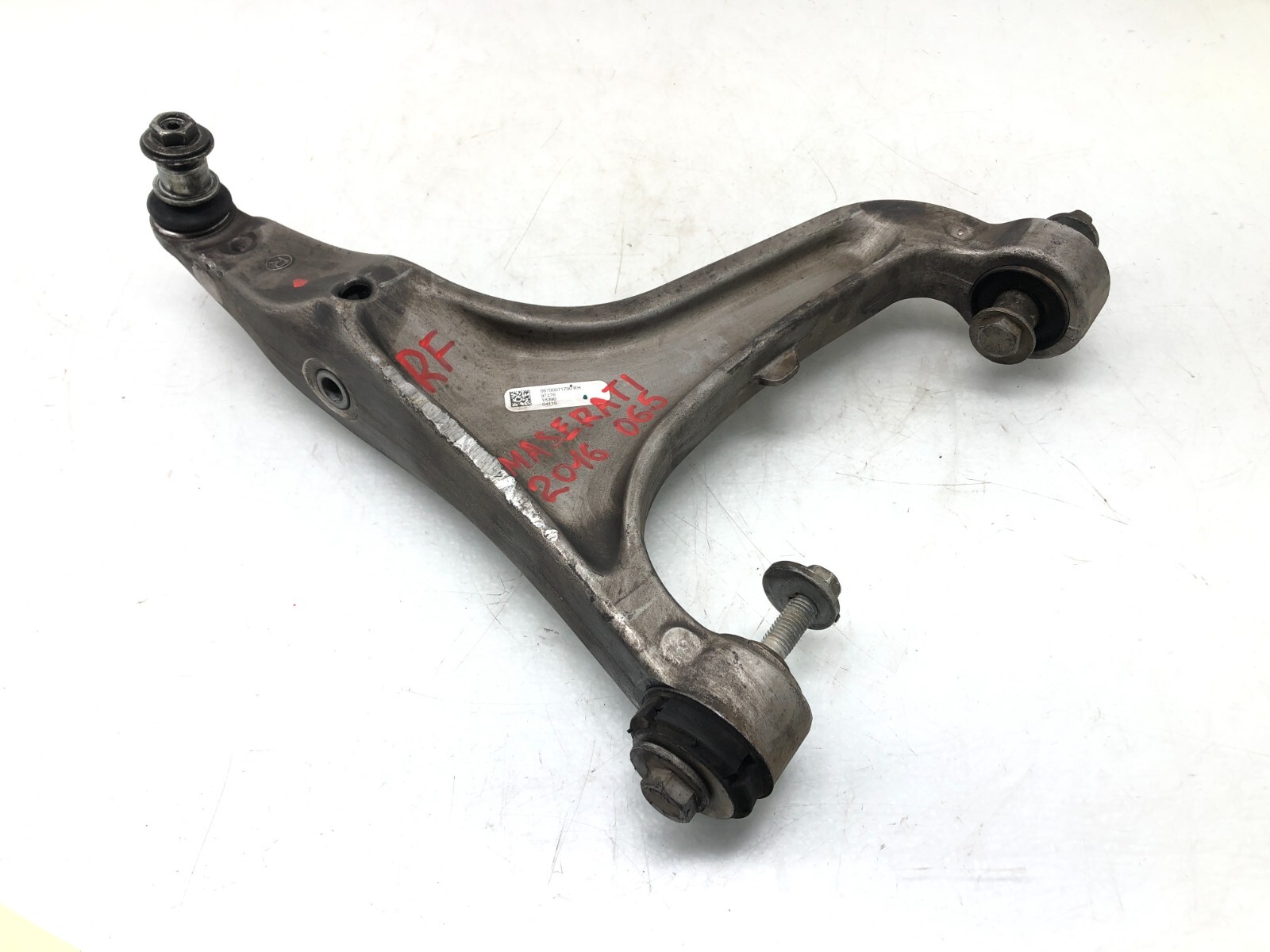 2014-2019 MASERATI GHIBLI S RWD RIGHT PASSENGER FRONT CONTROL ARM OEM.
