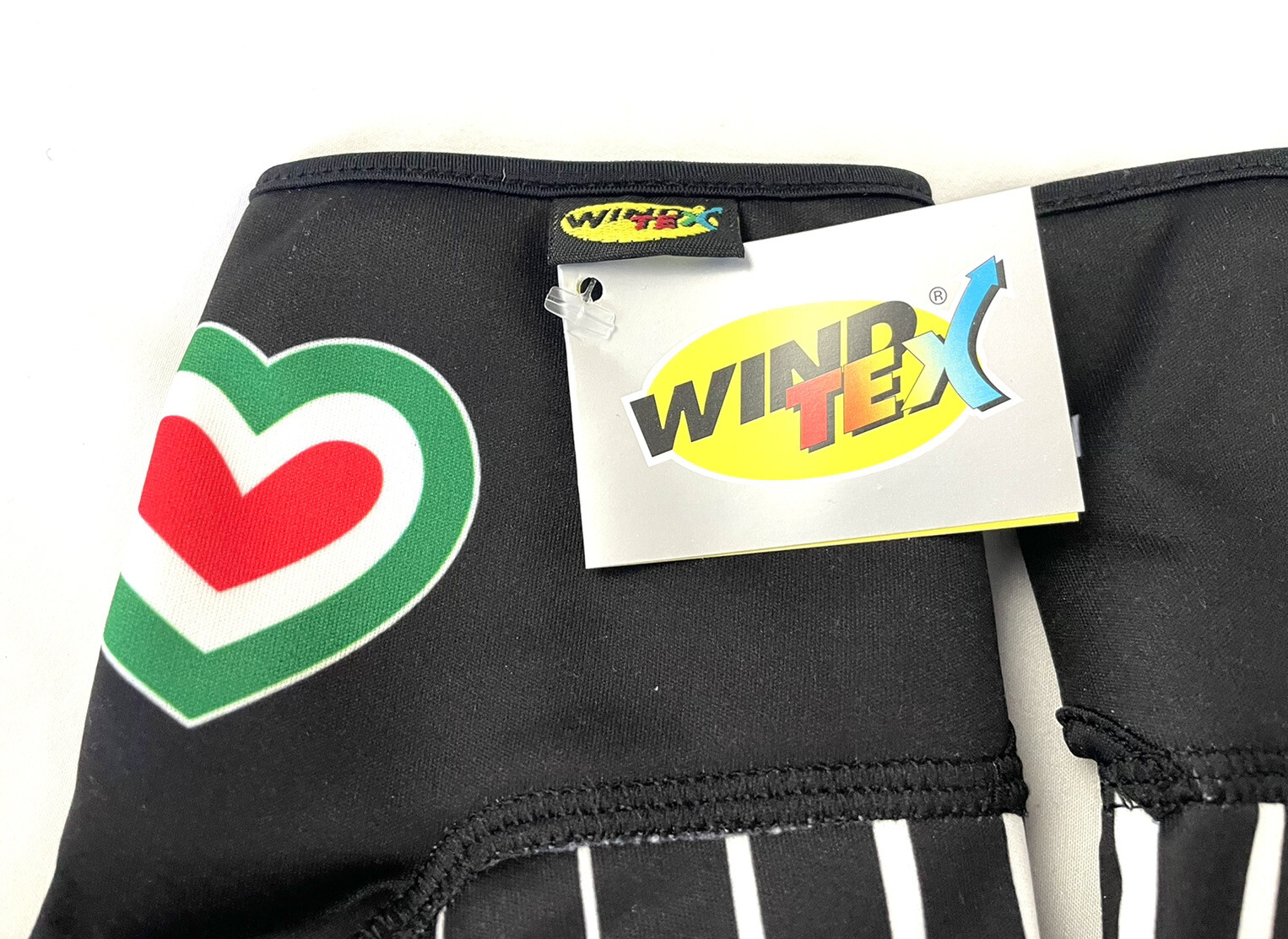 Pissei Cuore Italiano Medium Cycling Shoe Covers Winter Cycling Wind Tex