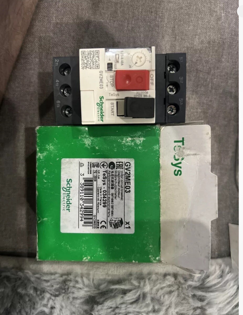GV2ME03 disjoncteur magnéto-thermique triphasé 0.4A pour boîtier de commande