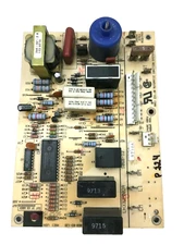 Carrier Bryant Circuit Control Board LH33WP002A 1068-12 used #P724