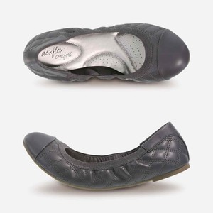 dexflex comfort women's claire scrunch flat