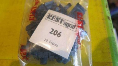 Simca 1000 Moulding Plastic Clips - Agrafes Plastique Moulures - 206