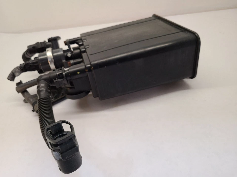 2011 TOYOTA CAMRY Fuel Vapor Canister  - Image 3 of 4