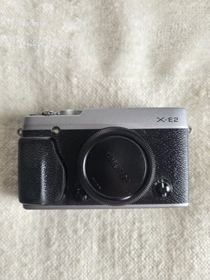 Fujifilm X Series X-E2 16.3MP Digital Camera - Silver (Body Only)