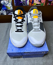 Men  s Nike Ja 1 Light Smoke Grey White/Black Basketball Sneaker Size 10.5