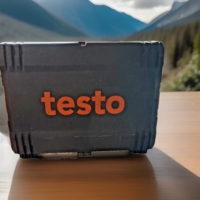 Testo 330-1LL Flue Gas Analyzer Kit w/ Case, Probe & Manual (MPN 0563 3330)