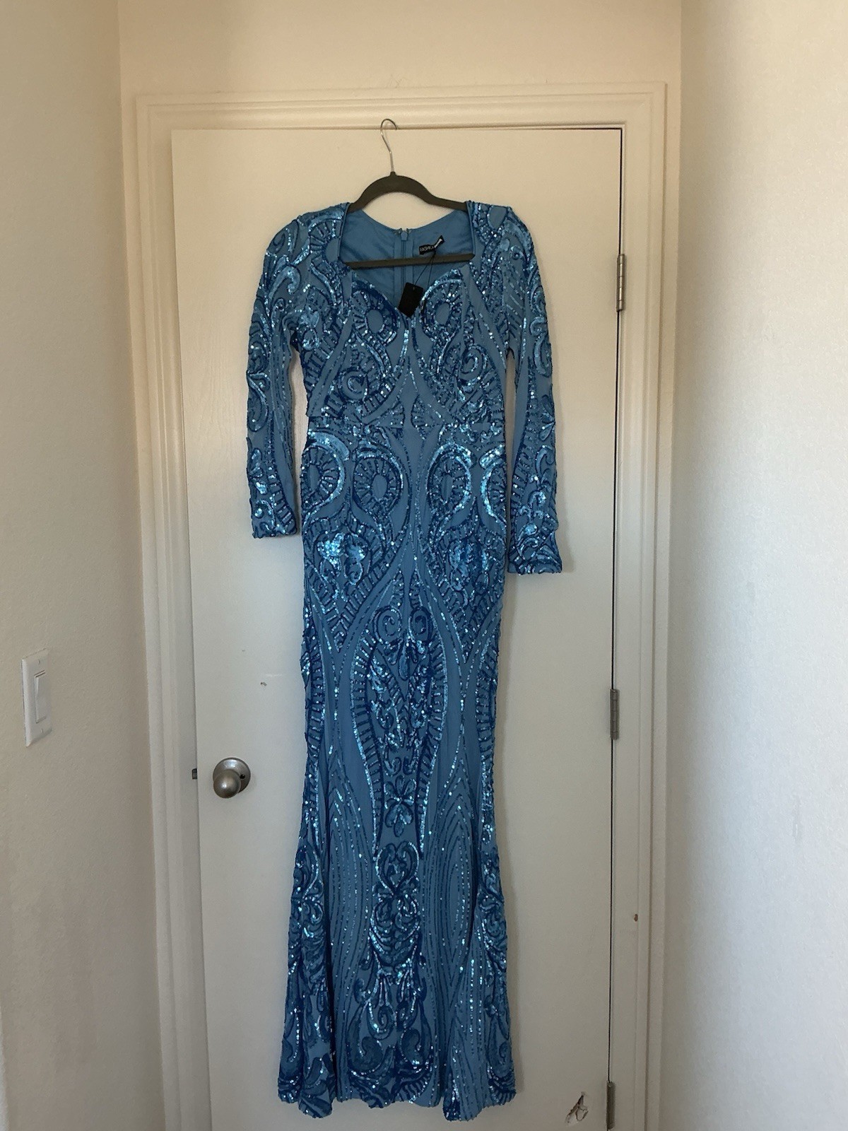 Fashion Nova Blue Full Sequin Mermaid Style Gown XL New With Tags Gorgeous