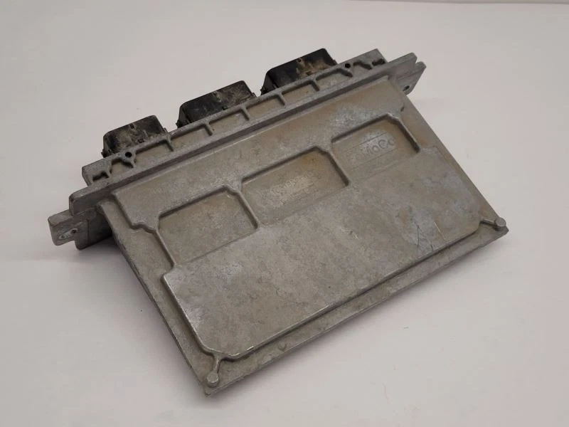 Módulo de control electrónico ECM motor LINCOLN MKT 13-15 17-19 3,7 L DB5A12A650UB Foto 4 de 4