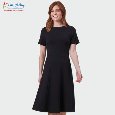 Brook Taverner Damen Stretch Belinda Kleid Kurzarm Fit & Flare Style Dress