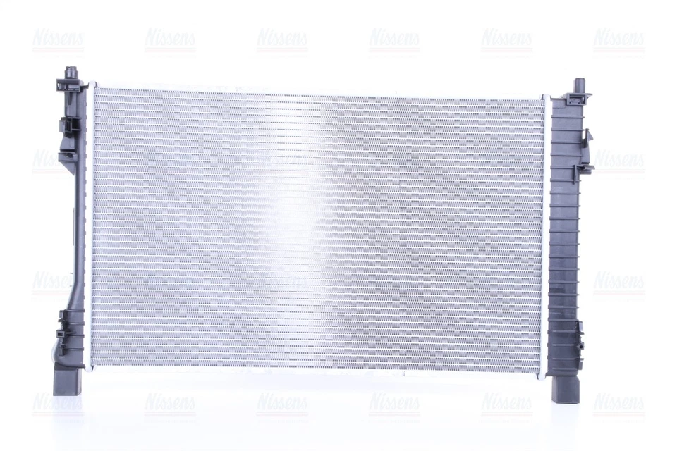 Radiador refrigerante Nissens 62786A para MERCEDES-BENZ SERIE C C203 (2000) C160 1.8  Foto 2 de 4