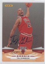 2009-10 Panini Rookie Inscriptions Taj Gibson #376 Auto 0b1