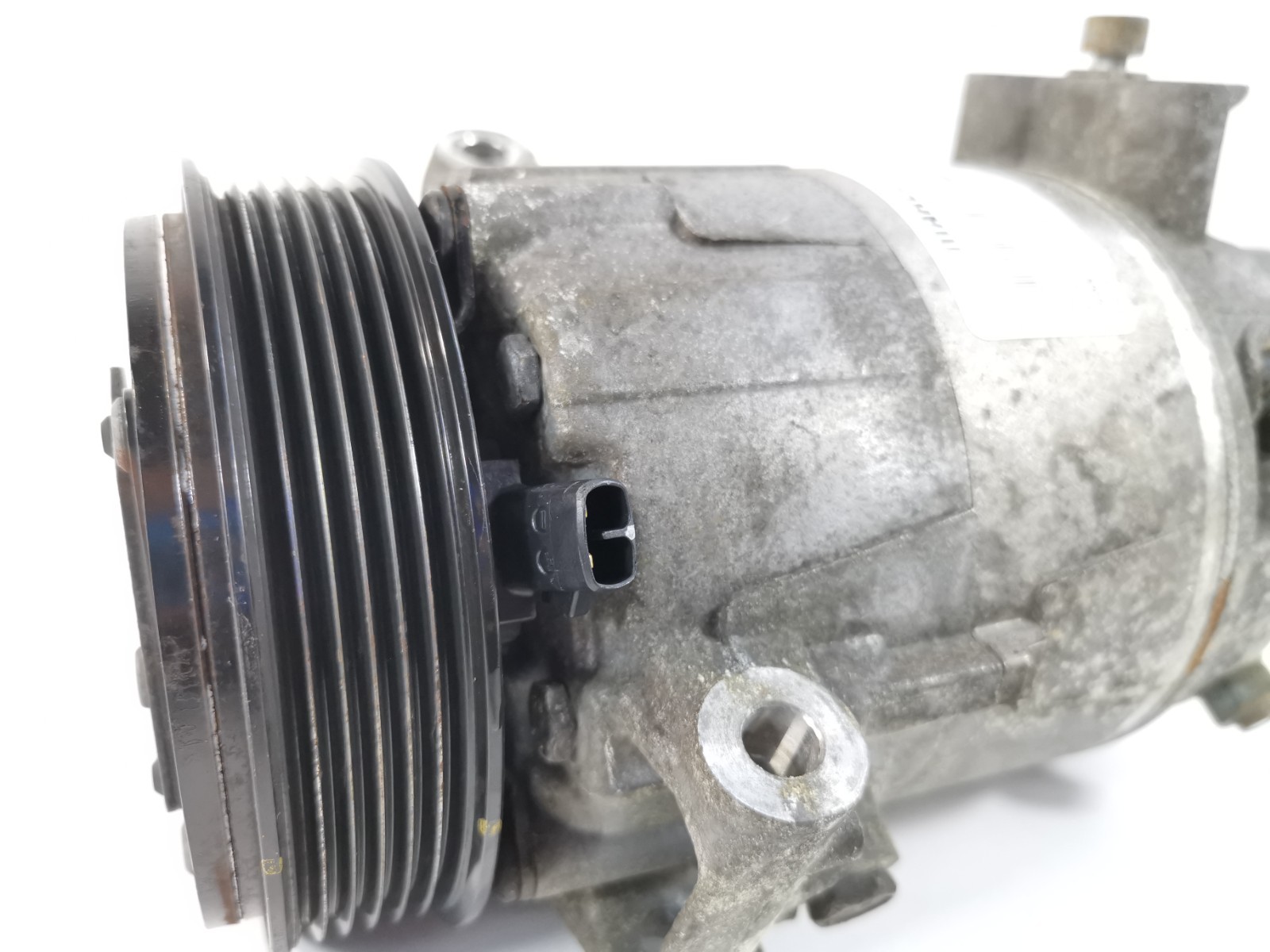 Maserati Levante 3.0 L AWD 2017 A/C Air Condition Compressor Pump 35232024F OEM