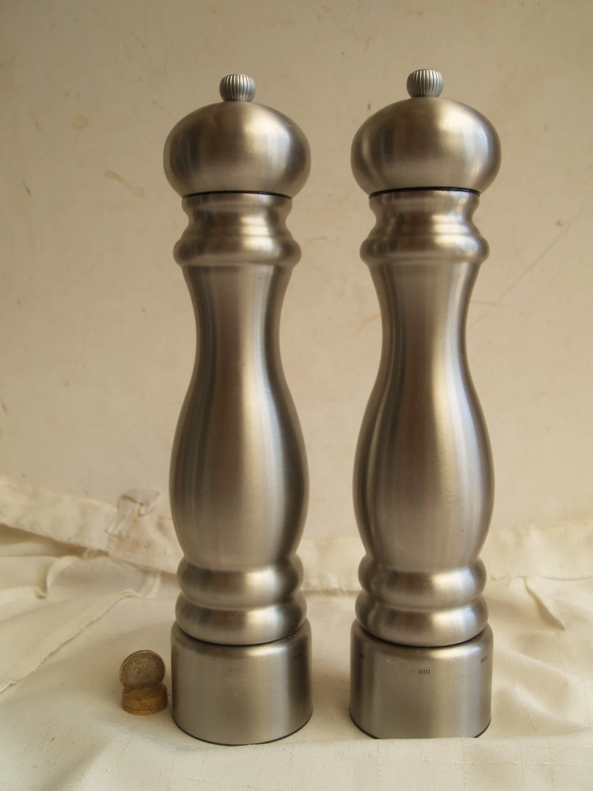 PAIR PEPPER MILL SALT PEUGEOT PARIS U-SELECT CHEF pepper mill 30 cm VGC STEEL
