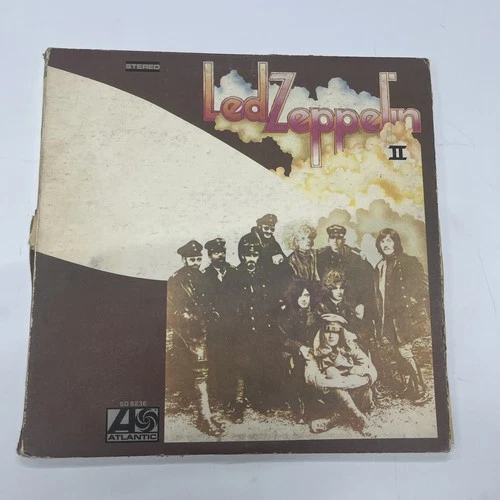 LED ZEPPELIN II (1969)  SD8236  Vinyl Record. Heavy Play