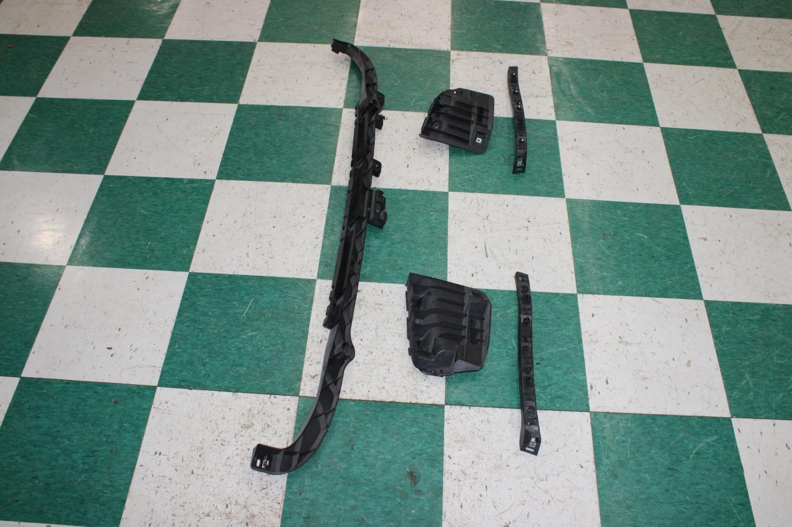 14-17 Ghibli Rear Back Bumper LH RH Center Mounting Brackets Set 5x Factory OEM