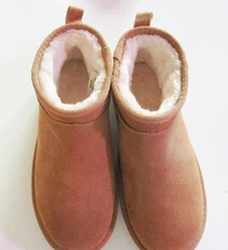 Women's Cushionaire brown  ankle boots with memory foam size 8 medium