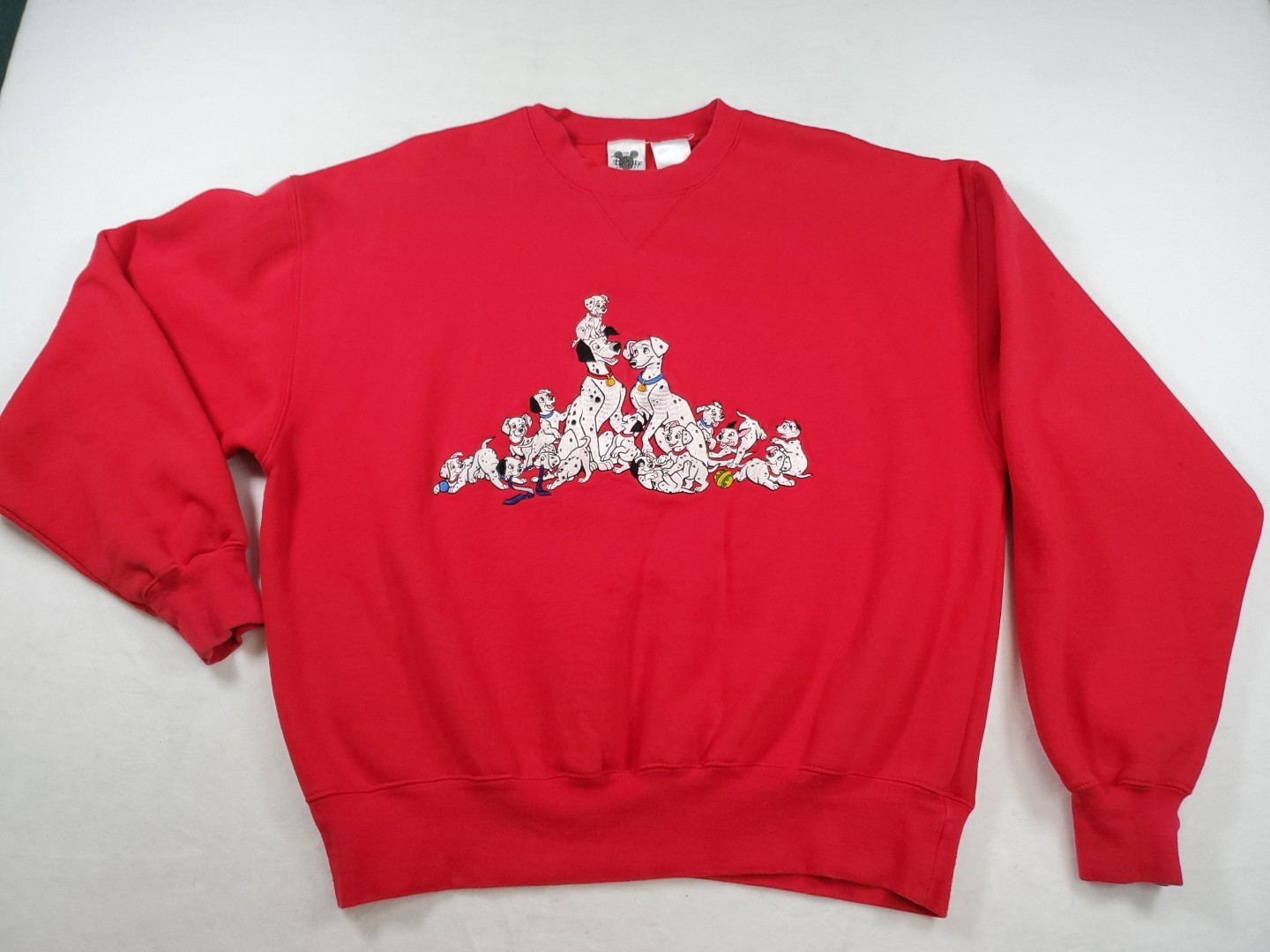 Vintage 90s Disney 101 Dalmatians Movie Graphic Crewneck Sweatshirt Red Sz M