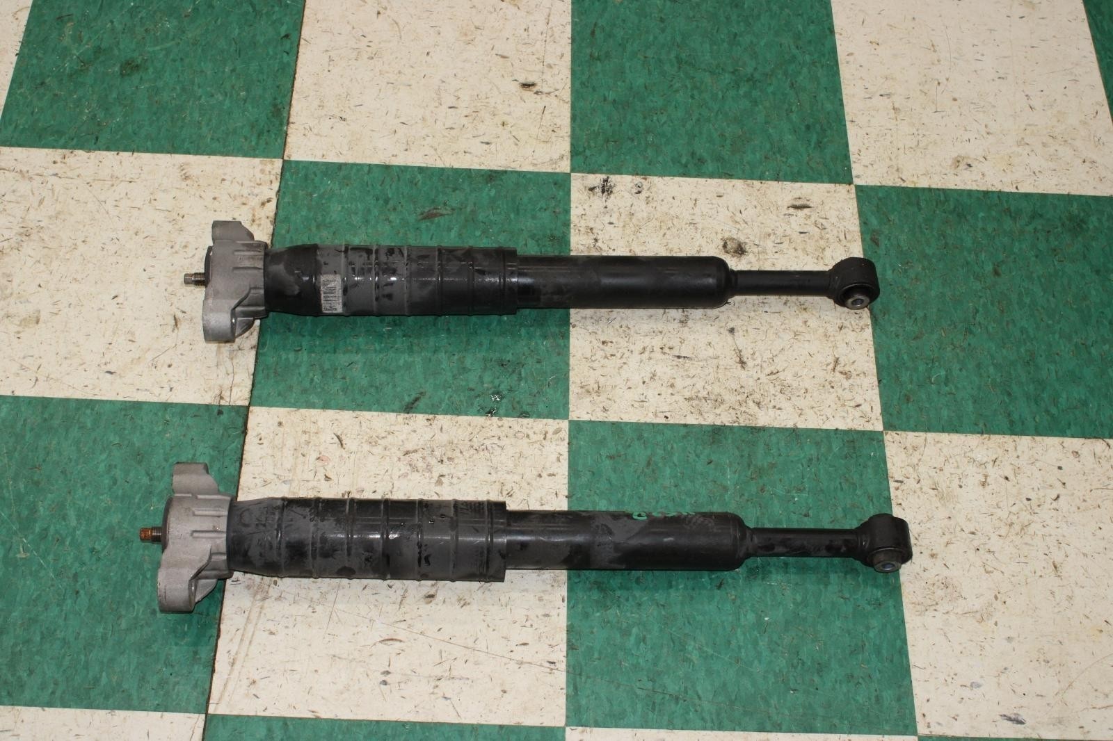 Maserati Ghibli 2014-2021 Rear Left, right Dampers Pair